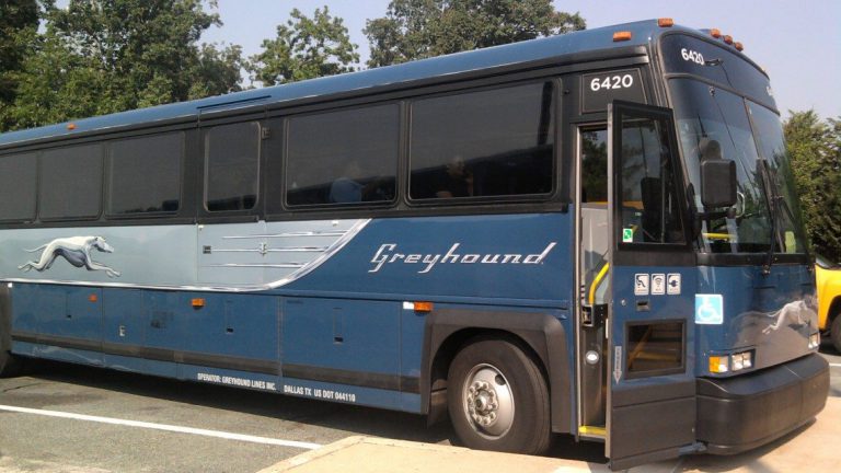 Greyhound Canada discontinues most western Canada routes