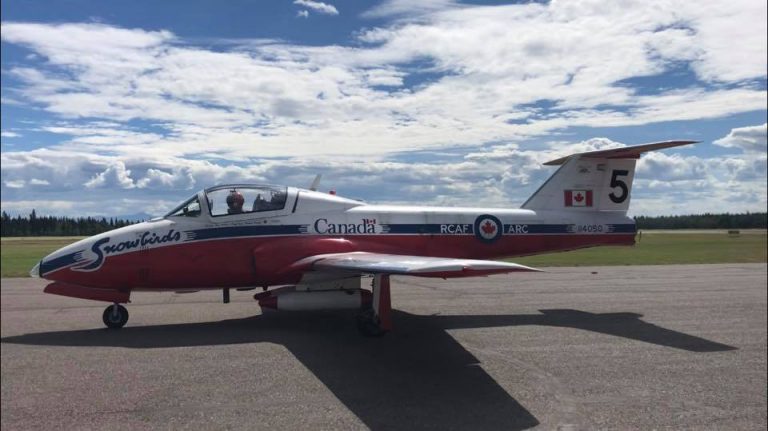 Over 8,000 people pack Vanderhoof airport during International Air Show