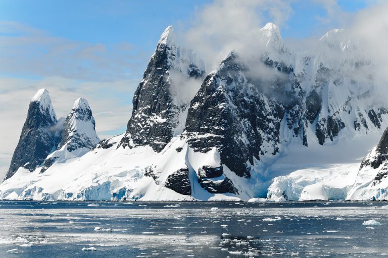 UNBC begins multi-million glacier project involving student researchers