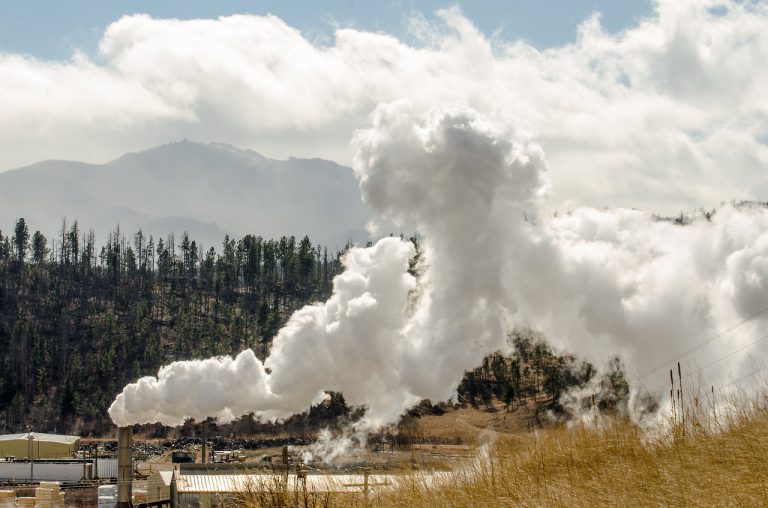 Hundreds out of work – Canfor announces the immediate closure of its Mackenzie Sawmill