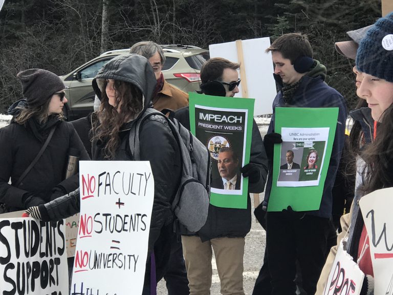 UNBC students show support for Faculty during second rally