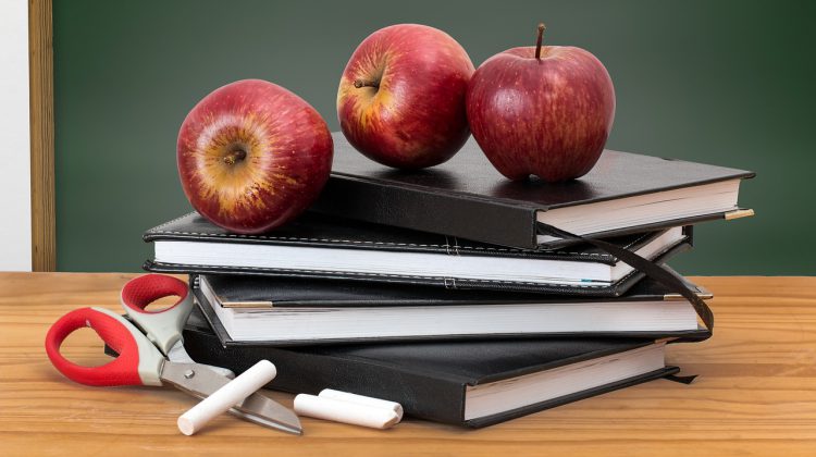 BC Public Schools and support workers’ unions reach 3 year deal