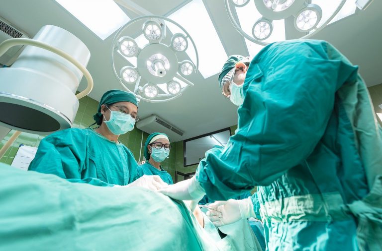 Province unveils plan to address 30,000 surgeries cancelled due to COVID-19