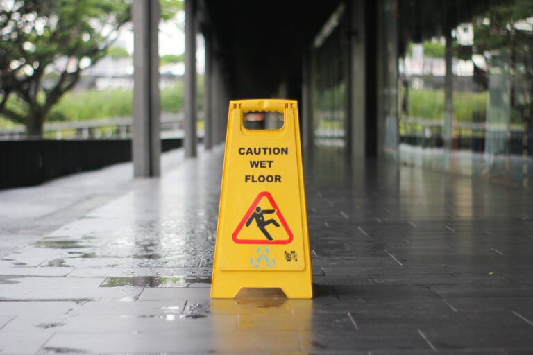 WorkSafeBC received over 4,000 claims related to falls in 2021