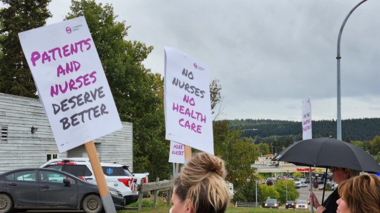 “The healthcare system is on the brink of collapse” – BC Nurses’ Union rallies outside of hospital