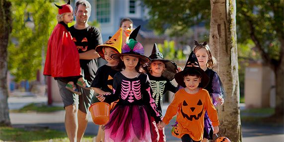 ICBC gives trick-or-treating safety reminders to both drivers and children