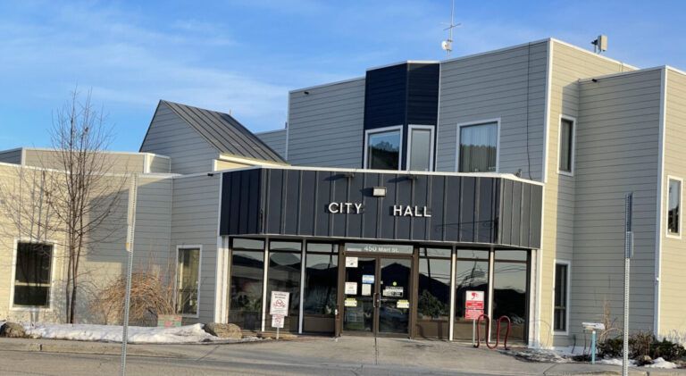 Williams Lake City Councilor injured in collision