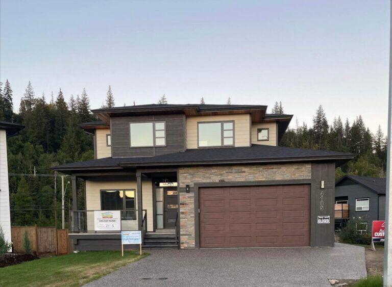 “It doesn’t seem real,” young family wins $950,000 Hospice Dream Home Lottery