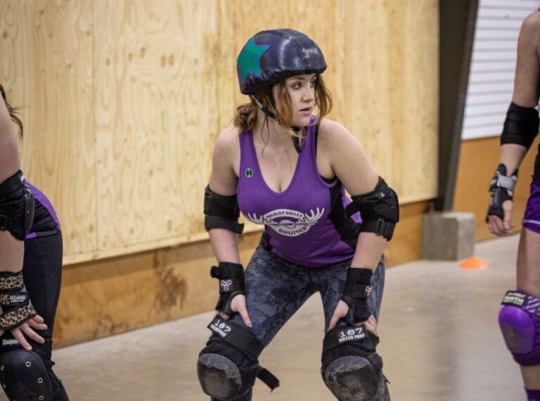 Smithers teen to represent Canada at Junior Roller Derby World Cup