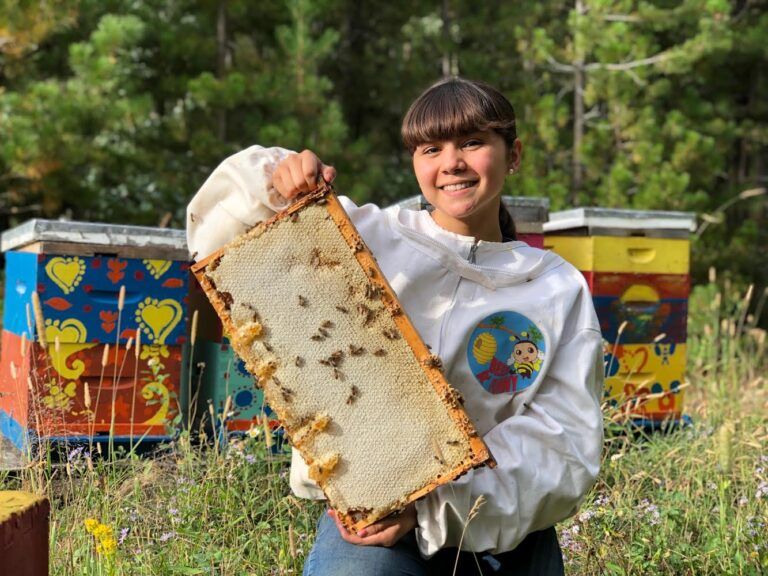 Vanderhoof teen off to international beekeeping competition