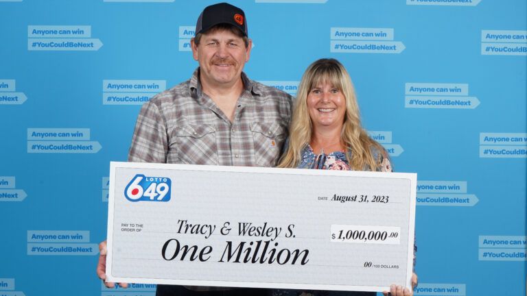 Edmonton couple wins a million bucks after purchasing Lotto ticket in Houston