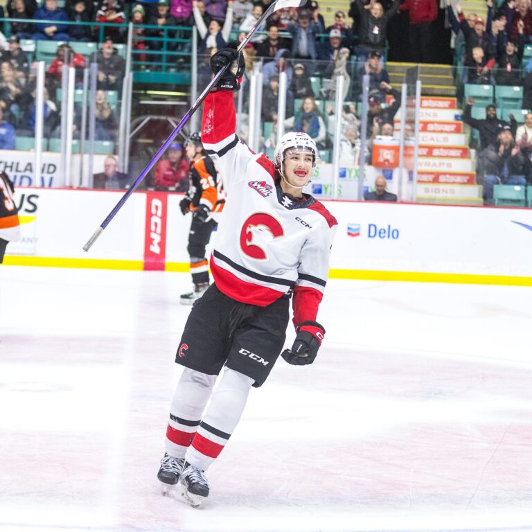 “Super Rookie” Terik Parascak earns third WHL Rookie of the Week award