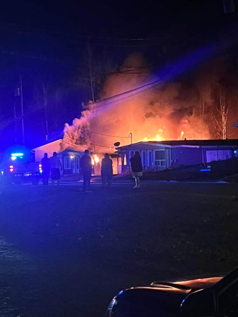 Quesnel fire fighters respond to duplex fire overnight