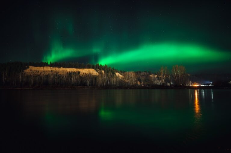 Strong northern lights caused by sun storm expected in sky tonight